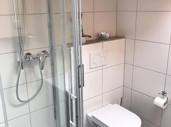 Am Freibad شفارتساخ